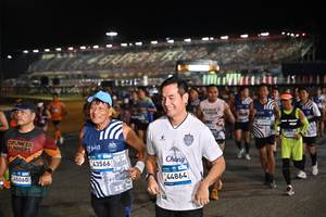 BIB: 
                            <button type="button" onclick="openModal(23959914)" class="btn btn-primary btn-sm float-right btn-popup" data-toggle="modal" data-target=".modal-high-quality">
                        <i class="fas fa-shopping-cart"></i> Add to Cart
                    </button>
                                            <button type="button" onclick="isThisMe(23959914, true)" class="btn btn-success btn-sm float-right btn-popup btn-isme hidden" data-toggle="tooltip" data-placement="bottom" title="นี่คือรูปของคุณใช่ไหม คลิกที่นี่เพื่อเอาเข้าอัลบั้ม">
                        <i class="fas fa-plus"></i> Add to album
                    </button>
                    <button type="button" onclick="isThisMe(23959914, false)" class="btn btn-warning btn-sm float-right btn-popup btn-isnotme hidden">
                        <i class="fas fa-ban"></i> Remove from album
                    </button>